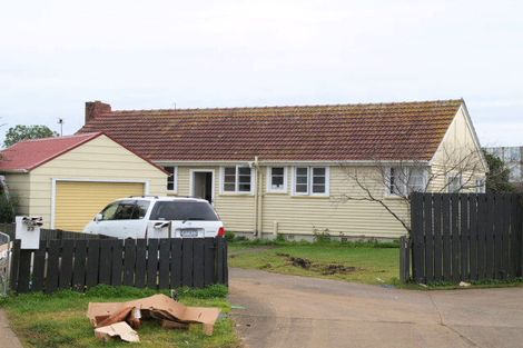 Photo of property in 21 Ewart Road, Mangere East, Auckland, 2024