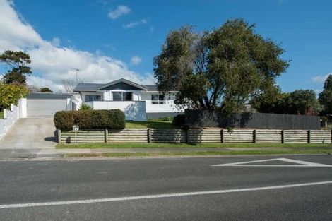 Photo of property in 2 Edith Place, Dinsdale, Hamilton, 3204