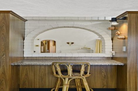 Photo of property in 254 Memorial Avenue, Burnside, Christchurch, 8053