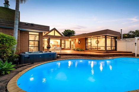 Photo of property in 29 Quebec Road, Milford, Auckland, 0620