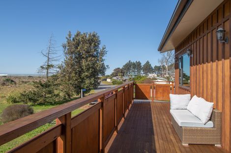 Photo of property in 60 Grierson Avenue, Amberley, 7481