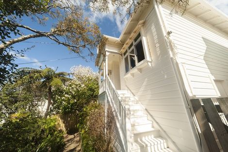 Photo of property in 35 Coolidge Street, Brooklyn, Wellington, 6021