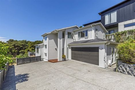 Photo of property in 487a East Coast Road, Murrays Bay, Auckland, 0630