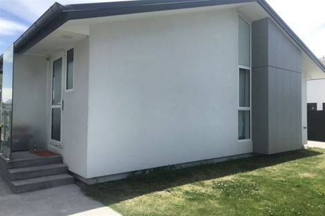Photo of property in 1/75 Geraldine Street, Edgeware, Christchurch, 8013