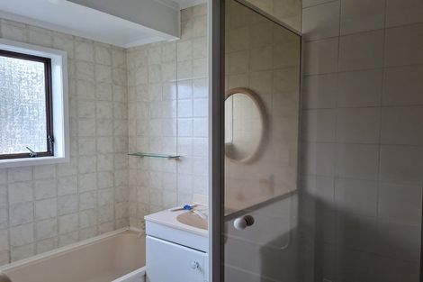 Photo of property in 2a Roys Road, Weymouth, Auckland, 2103