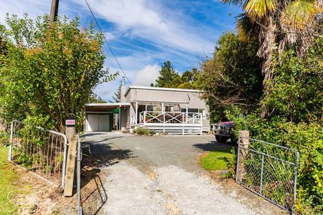 Photo of property in 1899 Paparoa Valley Road, Paparoa, 0571