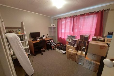 Photo of property in 17d Thames Street, Welbourn, New Plymouth, 4310