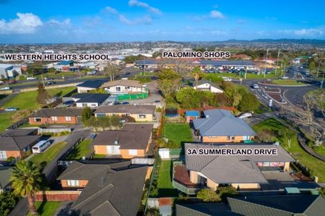 Photo of property in 3a Summerland Drive, Henderson, Auckland, 0612