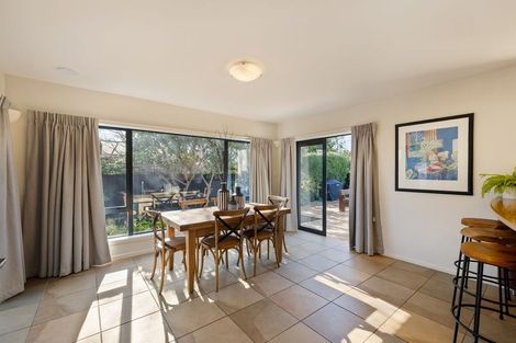 Photo of property in 252 Waimairi Road, Ilam, Christchurch, 8041