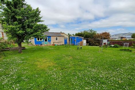 Photo of property in 6 Herbert Street, Waimate, 7924