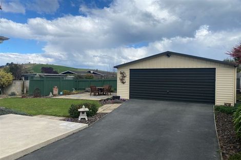 Photo of property in 63 Tamar Street, South Hill, Oamaru, 9400