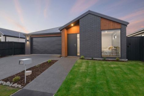 Photo of property in 7/21 Blakes Road, Belfast, Christchurch, 8051