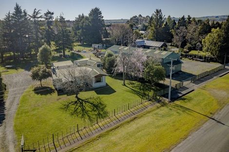 Photo of property in 38 Owen Street, Tikokino, Waipawa, 4273