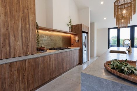 Photo of property in 59 Fishermans Drive, Coastlands, Whakatane, 3120