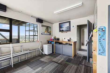 Photo of property in 114 Sidlaw Street, Strathmore Park, Wellington, 6022