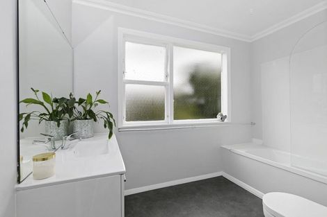 Photo of property in 56 Croydon Street, Karori, Wellington, 6012