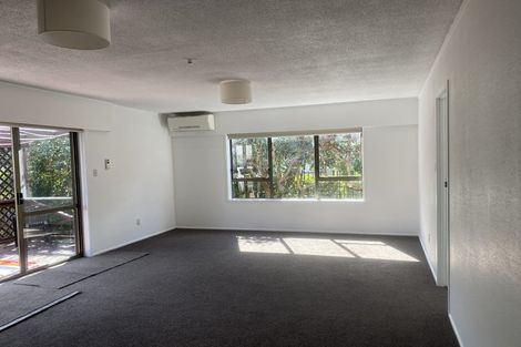 Photo of property in 1/25 Lincoln Road, Henderson, Auckland, 0610