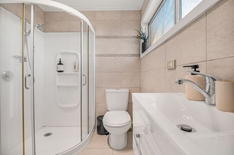 Photo of property in 35 Adams Road, Thornton Bay, Thames, 3575