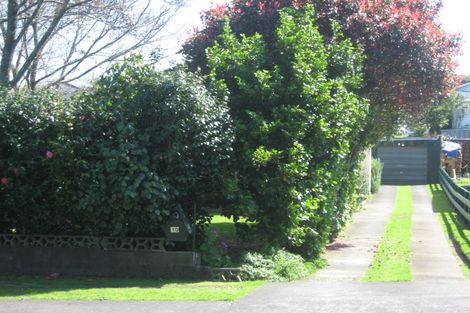 Photo of property in 10 Downe Street, New Plymouth, 4310