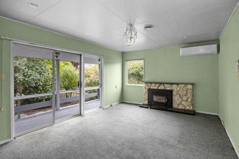 Photo of property in 6 Mangarau Crescent, Havelock North, 4130