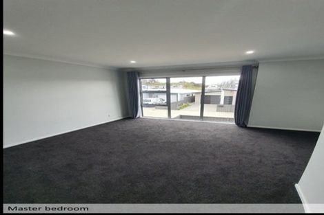 Photo of property in 6 Tieke Lane, Kenepuru, Porirua, 5022