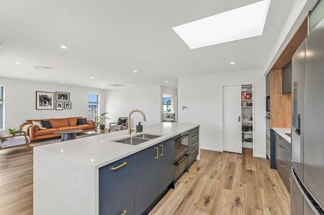 Photo of property in 15 Collisson Street, Leeston, 7632