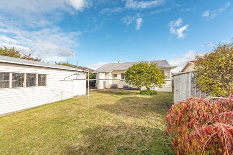 Photo of property in 6 College Street, Whanganui, 4500