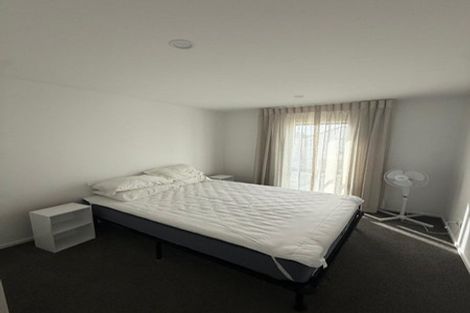 Photo of property in 32 Cessna Crescent, Mangere, Auckland, 2022