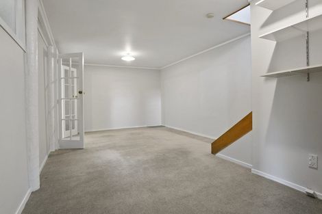 Photo of property in 42c Hillcrest Road, Hillcrest, Hamilton, 3216