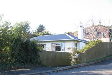 Photo of property in 3 Sunvale Terrace, Cashmere, Christchurch, 8022