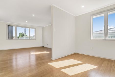 Photo of property in 55a Puriri Road, Manurewa, Auckland, 2102