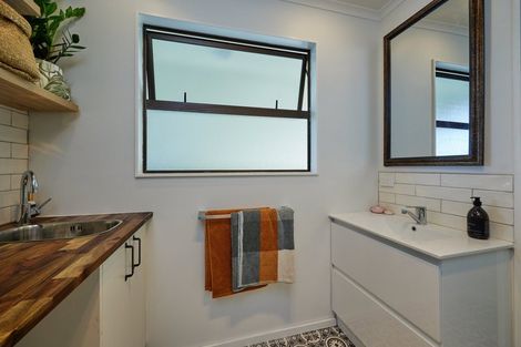 Photo of property in 37a Kotare Place, South Bay, Kaikoura, 7300