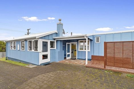 Photo of property in 8 Fyfe Road, Waihi Beach, 3611