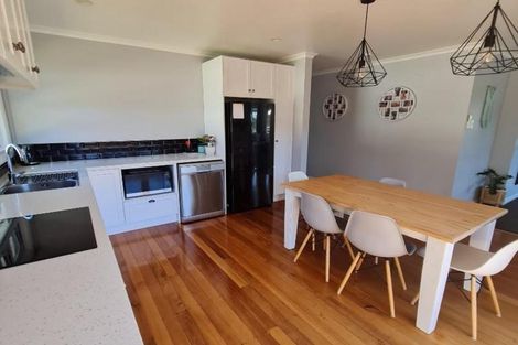 Photo of property in 8 Solway Terrace, Bell Block, New Plymouth, 4312