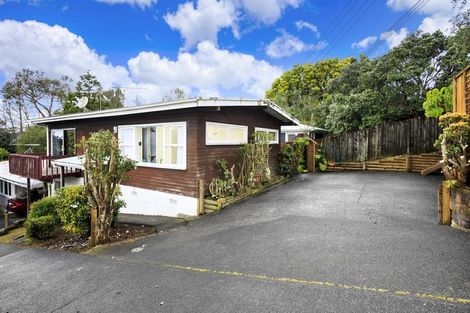 Photo of property in 1/237 Rangatira Road, Beach Haven, Auckland, 0626