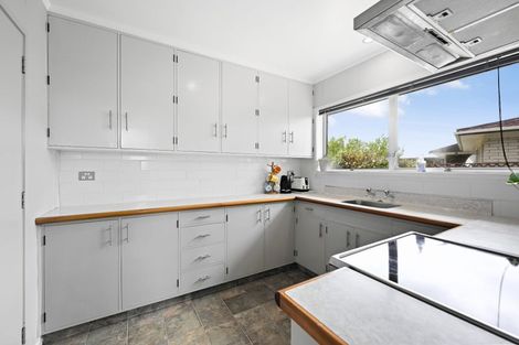 Photo of property in 8 Newcastle Road, Dinsdale, Hamilton, 3204