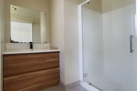Photo of property in 3a Margarita Rise, Pukekohe, 2120