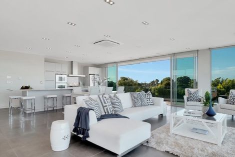 Photo of property in 94a Maxwells Road, Otumoetai, Tauranga, 3110