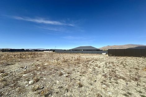 Photo of property in 18 Canal Place, Twizel, 7901