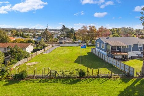 Photo of property in 46 Riverhead Road, Kumeu, 0810