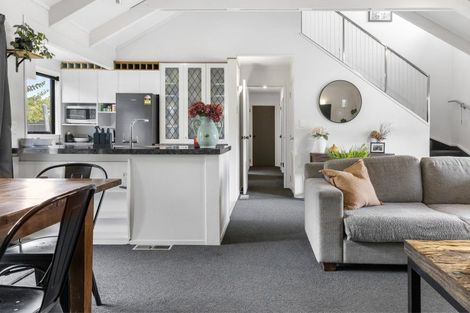 Photo of property in 22 Greenwich Street, Richmond Heights, Taupo, 3330