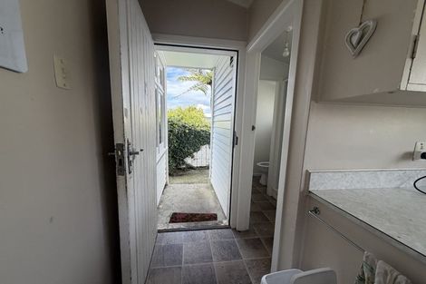 Photo of property in 61 Durham Street, Aro Valley, Wellington, 6021