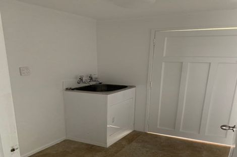 Photo of property in 132 Finlayson Avenue, Clendon Park, Auckland, 2103