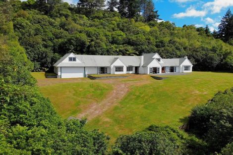 Photo of property in 26 Brunette Drive, Acacia Bay, Taupo, 3330