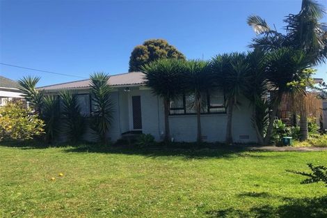 Photo of property in 15 Edinburgh Avenue, Rosehill, Papakura, 2113