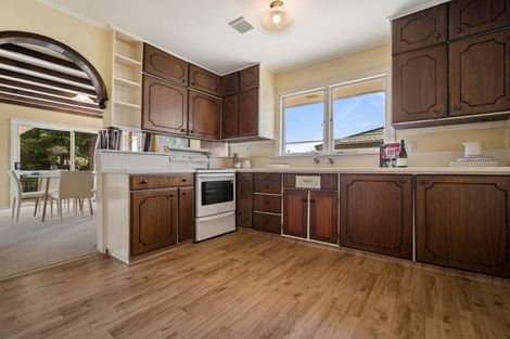 Photo of property in 11 Daniels Road, Redwood, Christchurch, 8051