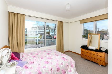 Photo of property in 3/80 Whiteley Street, Moturoa, New Plymouth, 4310