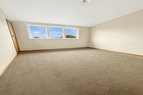 Photo of property in 26-32 Devon Crescent, Bulls, 4818