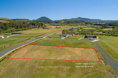 Photo of property in 4 Ribbonwood Lane, Kinloch, Taupo, 3377