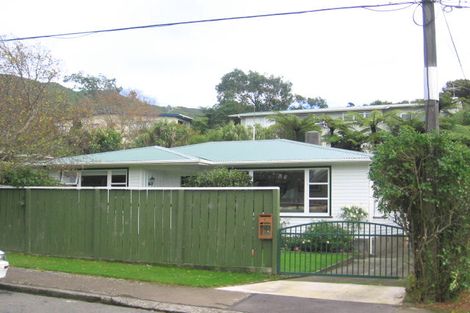Photo of property in 6 Arapiko Street, Johnsonville, Wellington, 6037